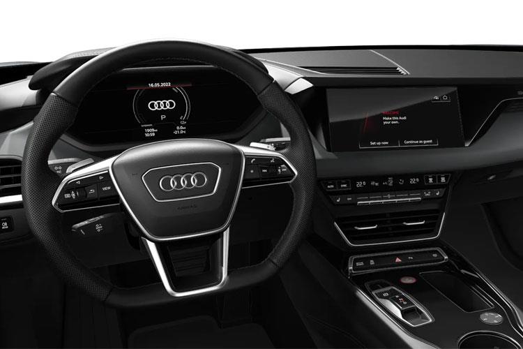 3866677 435kW 105kWh S Vorsprung 4dr Auto