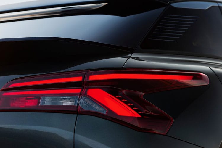 3975905 1.2 Hybrid 145 Max Edition 5dr e-DCS6
