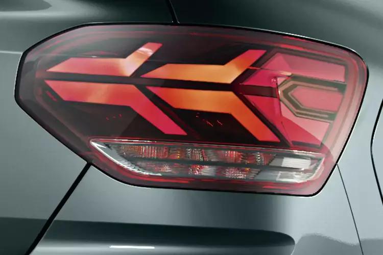 4037465 1.0 Tce Expression 5dr