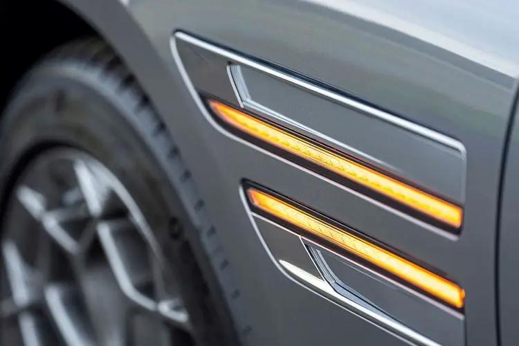 3980373 2.5T Premium Line 4dr Auto RWD [Innovation Pack]