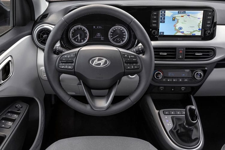 3818883 1.0 [63] Premium 5dr Auto [Nav]