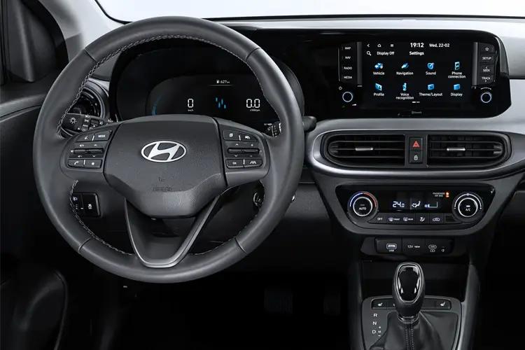 3946764 1.0 Premium 5dr Auto