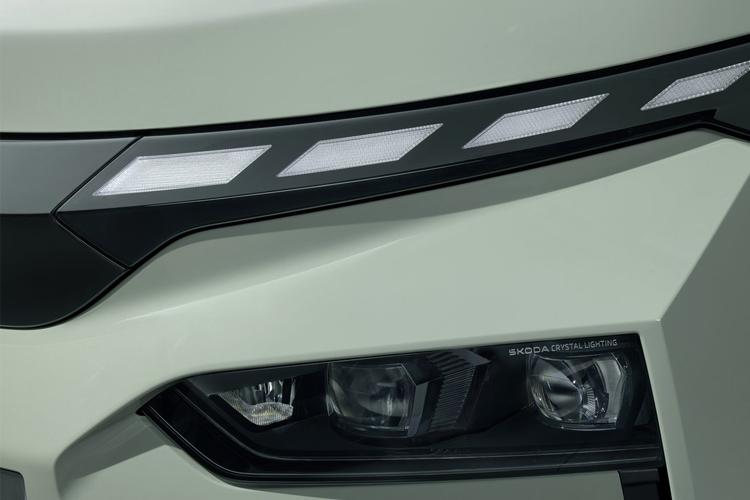 3884092 210kW 85 Edition 82kWh 5dr Auto [Plus]