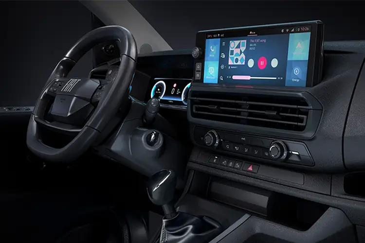 3781354 2.0 Multijet 145 Van Auto