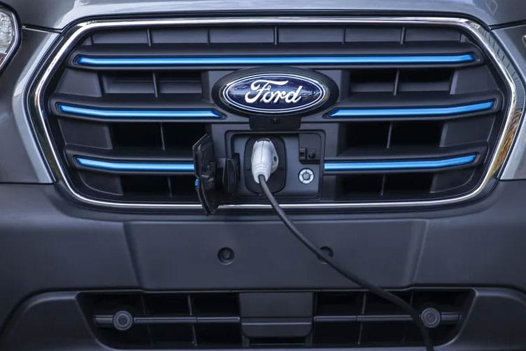 3924024 198kW 68kWh H3 Trend Van Auto [Nav]
