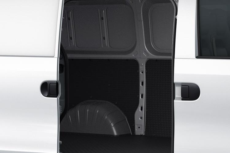 4037750 120kW H1 Crew Van 64kWh Auto